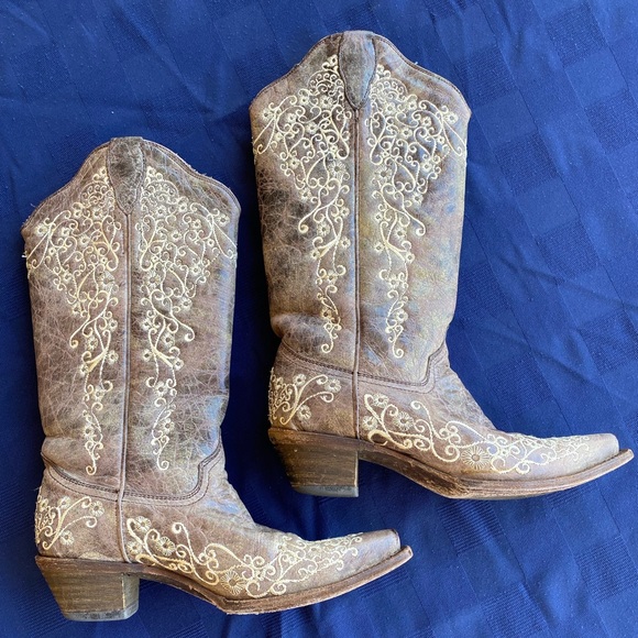 CORRAL BROWN CRATER WITH BONE EMBROIDERY COWGIRL BOOTS - SNIP TOE - Size 7 - Picture 2 of 7
